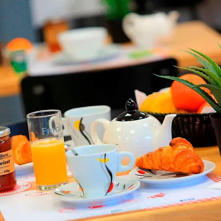 Brit Le Polder גראבלין